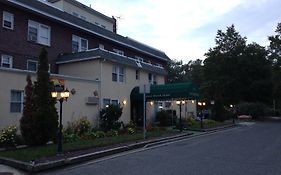Jones Beach Hotel